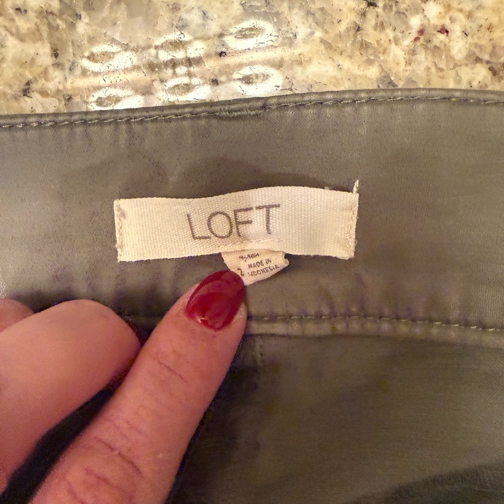 LOFT Women's Boyfriend Chinos in light green - Picture 4 of 4
